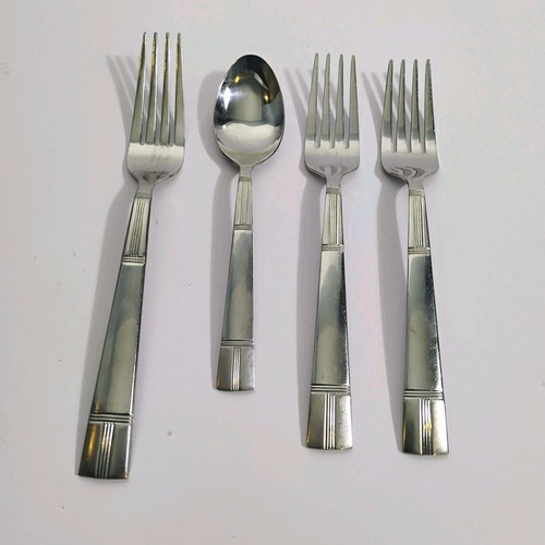 Pfaltzgraff flatware place - pfaltzgraff,